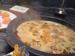 -老船舫·现做活鲜鱼馆(东郊记忆店)