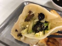 茭瓜虾仁锅贴-劈柴院锅贴(沈阳路店)