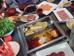 -皇城老妈·大连海鲜火锅(港湾店)