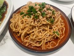 银牙凉拌面-川人百味(金安中央大街店)