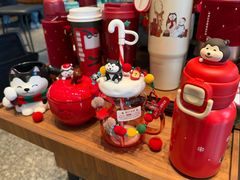 -星巴克(西安曲江银泰店)