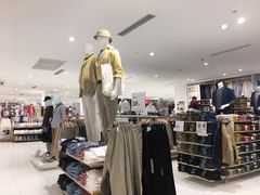 -优衣库(南京建邺万达广场店)