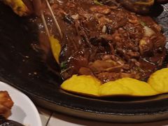 -王老六铁锅炖鱼(长春路店)