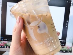 陨石拿铁-瑞幸咖啡(绿地新都会9号楼店)