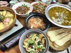 -有红鸡毛店·川菜(建设路店)