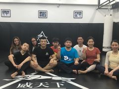 -威天下格斗柔术健身馆(红旗渠路店)