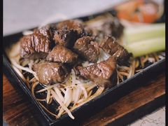 -穹六人间 people 6(岳阳路店)