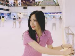-正佳冰河湾真冰滑冰场