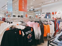 -H&M(天一广场店)