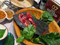 -红鼎豆捞·非遗鲍皇汤火锅(宝丰路店)