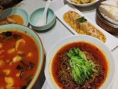 -江城小馆陕南妈妈菜·全球旅行餐厅(钟楼店)