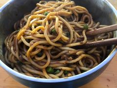 素椒杂酱面-左撇子私房面