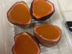 -志龙皇冠吃货椰子铺