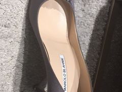 -Manolo Blahnik(置地广场店)