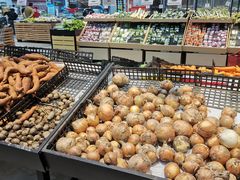 -卜蜂莲花(浦江城市生活广场店)