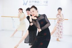-佑宁舞蹈工作室