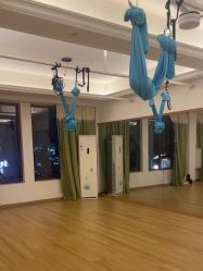 -依灵瑜伽普拉提连锁