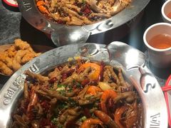 -胖哥俩肉蟹煲(长沙高铁吾悦广场店)
