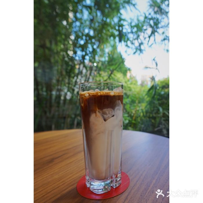 东方明珠广播电视塔冰拿铁图片