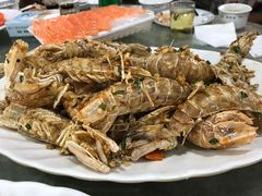 -四川小胡子海鲜(丁村万人海鲜广场店)