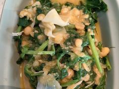 豌豆黄浸豌豆尖-半山腰·云南菜(侨福芳草地店)