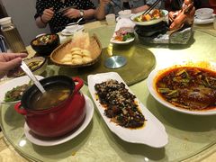 乡村锅边馍馍-万重锦·人文川菜馆(骡马市店)