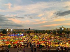 -东南亚风情赶摆街夜市