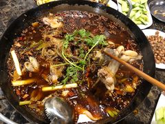 老铁锅秘制美蛙-鸿顺老铁锅美蛙鱼府(解放碑店)