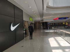 -耐克(恒隆广场店)