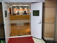 -惠安齿科(保利分院)
