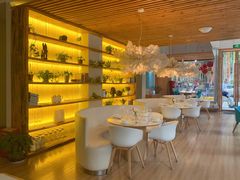 -周三的情书花园餐厅(江北店)