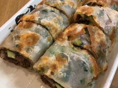 葱饼卷牛肉-台北楚楚园馅饼粥(虹桥南丰城店)