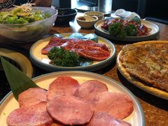 -炼火烤肉店