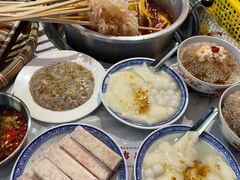 -大芊金重庆串串火锅(南京路店)