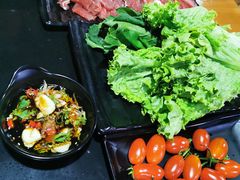 -果松木炭酸菜铜火锅·外婆参鸡汤