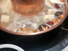 -京韵胡同·酱香羊蝎子火锅涮肉(长寿路店)