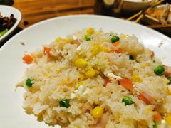 特色炒饭-老炭长时尚音乐烧烤吧
