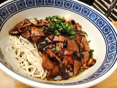 蛤蜊猪肝面-沪西老弄堂面馆(定西路店)