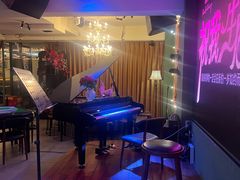 -长沙猫歌音乐餐厅(湖南女子大学店)