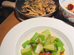 -庆春朴门(前滩太古里店)