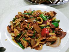 -辉记虾塘海鲜农庄