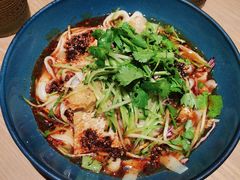 -耶里夏丽·丝路国际·新疆餐厅(浦东区东方路店)