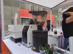 -明谦·Coffee&Cocktail Bar(美您公园店)