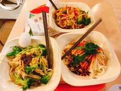 普通肉夹馍-魏家凉皮(西安秋林宏业商厦店)