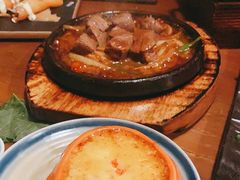 -万岛日本料理铁板烧(万泰国际店)