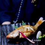 炉端海味享不尽 今夜小酌杯莫停