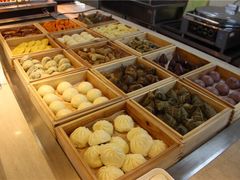 自助取餐区-铂丽斯国际大酒店-凯悦自助餐厅