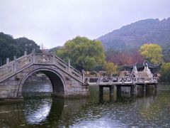 -灵岩山风景区