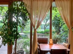 靠窗位-时光花园(白鹭洲店)