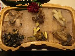 -滇釜火锅·能喝汤的火锅(车公庄店)